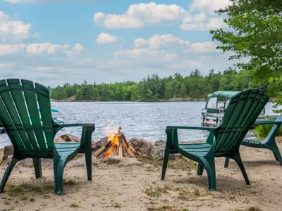 1040 Kahshe Lake, Gravenhurst, On, P0e 1g0