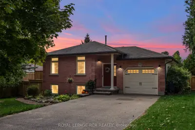 56 Wilson Crescent, Centre Wellington, On N0b 1s0