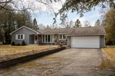 406 Balmy Beach Road, Georgian Bluffs, On N4k 5n4