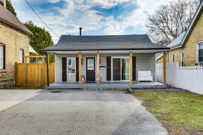 130 St Julien Street, London East, On N5z 2m7