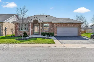 16 Northernbreeze Street 63, Hamilton, ON L0R 1W0