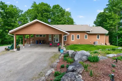 606 Whites Point Road, Rideau Lakes, On K0g 1e0