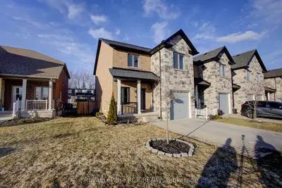 117 Berkshire Drive, Wellington North, On N0g 1a0