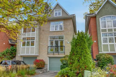 318 Iona Street, Westboro - Hampton Park, On K1z 7b9