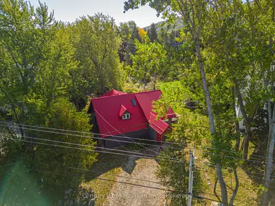 178 Sleepy Hollow Road, Blue Mountains, ON L9Y 0S8