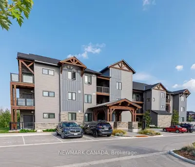12 Beausoleil Lane 304, Blue Mountains, On L9y 2x5