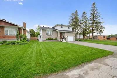 1112 St Pierre Street, Orleans - Convent Glen and Area, ON K1C 1L5