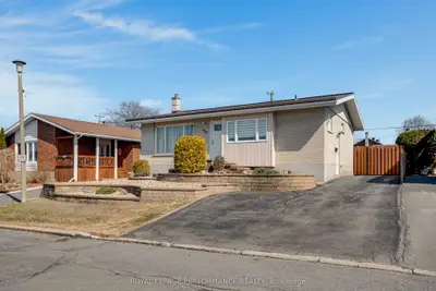 459 Theriault Street, Hawkesbury, On K6a 1z4