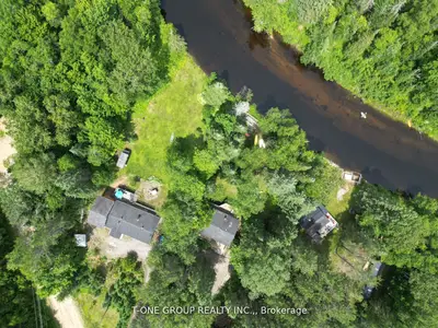 10 Riverside Court, Hastings Highlands, On K0l 1c0
