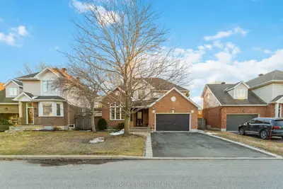 734 Rolling River Crescent, Blossom Park - Airport And Area, On K1v 1m2