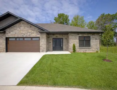 1182 Queen Street 66, Kincardine, On N2z 1g4