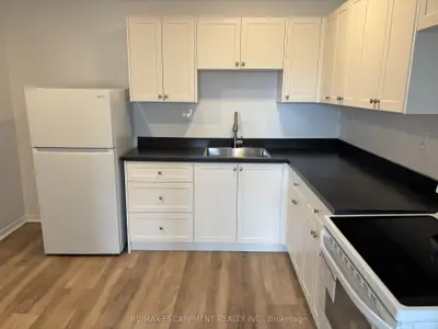 103 Durham Street, Port Colborne, On L3k 1c9