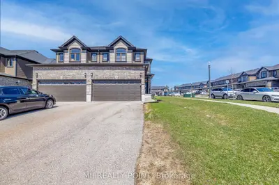 145 Links Crescent, Woodstock, On N4t 0k7