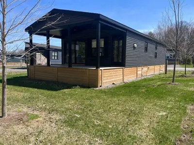 1047 Bonnie Lake Camp Road Lkr023, Bracebridge, On P1l 1w9