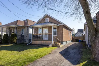 110 Mcalpine Avenue S, Welland, On L3b 1t6