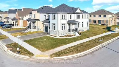 179 Rea Drive, Centre Wellington, On N1m 0h1