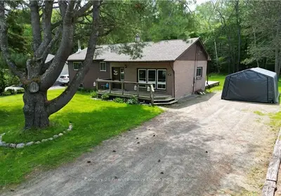 37 Mckay Street, Minden Hills, On K0m 2k0