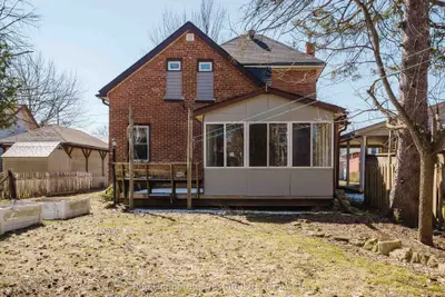 682 7th St A East Street, Owen Sound, On N4k 1k5