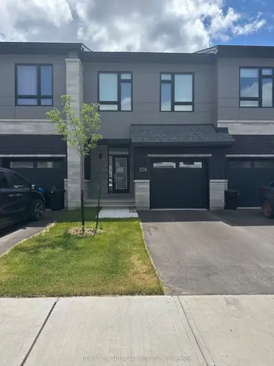 228 Bristol Crescent, North Grenville, On K0g 1j0