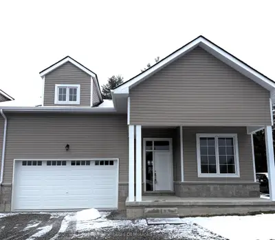 16 Turnberry Court, Bracebridge, On P1l 0n5