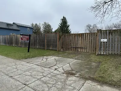 30 Hume Street E, London East, ON N5Z 2N8