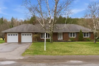 323 Flying Club Road, Quinte West, On K0k 3e0