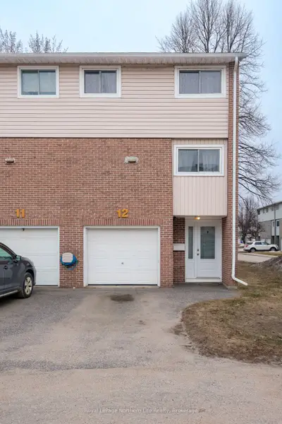 644 Lakeshore Drive 12, North Bay, On P1a 3n6