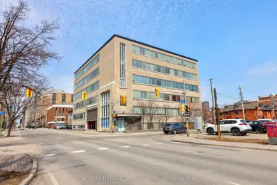 359 Kent Street 500, Ottawa Centre, On K2p 0r6
