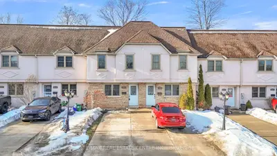 43 Blandford Street 4, Woodstock, On N4s 7h7