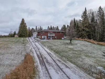 592 Genesee Lake Road, Powassan, On P0h 1z0