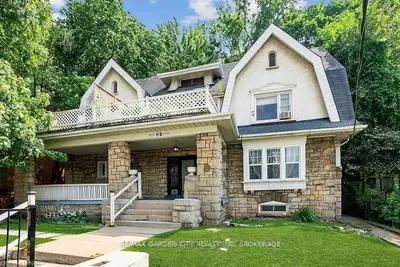 68 Arkledun Avenue, Hamilton, On L8n 2h8