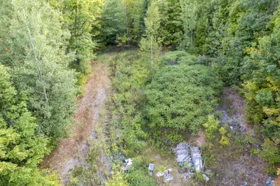 23 Rusaw Road, North Kawartha, On K0l 1a0