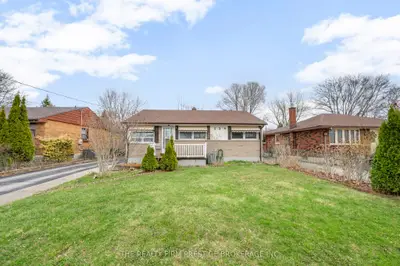234 Goddard Boulevard, London East, ON N5W 5A1