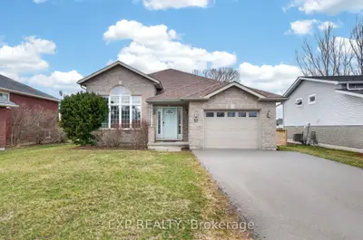 Detached in Prince Edward County