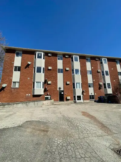 55 Mcalpine Avenue S 205, Welland, ON L3B 1T7