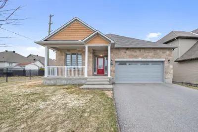 272 Sterling Street, Clarence-rockland, On K4k 0h9