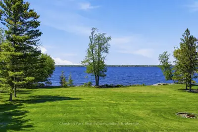 3587 County Rd 7, Prince Edward County, On K0k 2t0