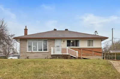 2066 Saunderson Drive, Elmvale Acres And Area, On K1g 2e6