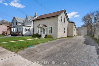 146 Oakdale Avenue, St. Catharines, ON L2P 2L1