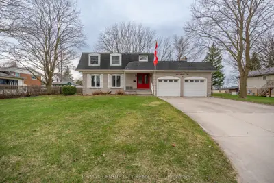 272 Coad Street, Southwest Middlesex, On N0l 1m0