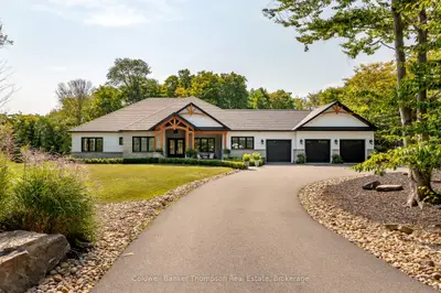 6 Royal Oak Crescent, Huntsville, On P1h 0a8