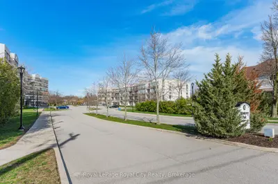 105 Bagot Street 402, Guelph, ON N1H 8H4