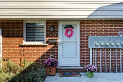 63 EMPIRE Street 2, Welland, ON L3B 2L3