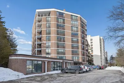 885 Clonsilla Avenue 504, Peterborough, On K9j 5y2