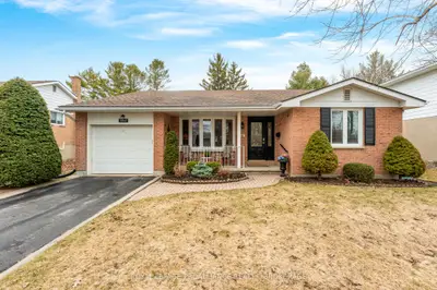 884 Auden Park Drive, Kingston, On K7m 5r9