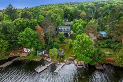1033 Harvest Moon Lane, Algonquin Highlands, On K0m 1s0