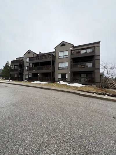 51 Deerhurst Drive 106, Huntsville, On P1h 2e8