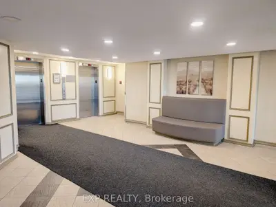 1300 Richmond Road 107, Britannia - Lincoln Heights And Area, On K2b 8l2