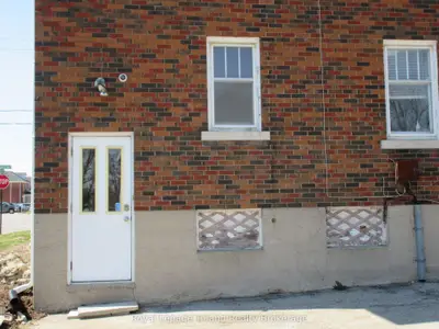 28 Wellington Street N 2, Woodstock, ON N4S 6P3