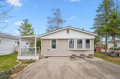 401 Teak Trail, Centre Wellington, On N1m 2w5